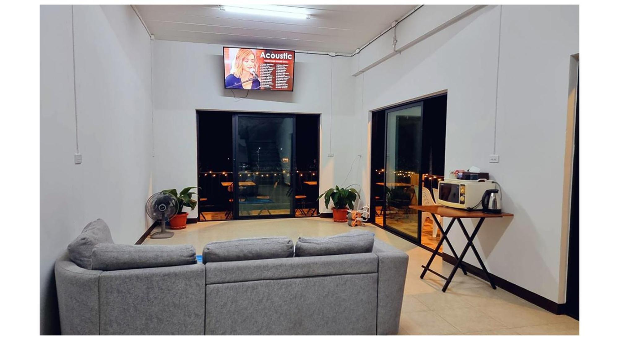 The Savannah Hostel פאי מראה חיצוני תמונה